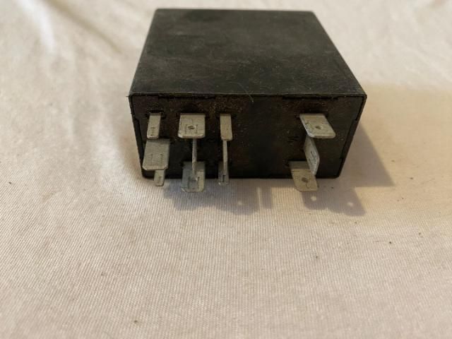 bontott AUDI A4 B6 Relé