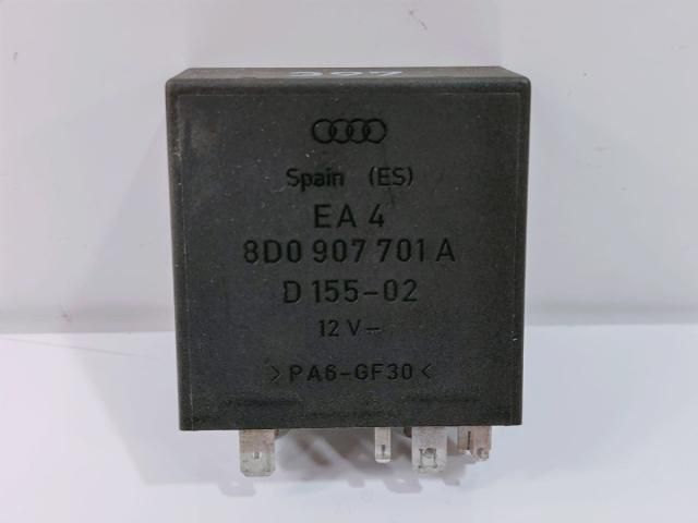 bontott AUDI A4 B6 Relé