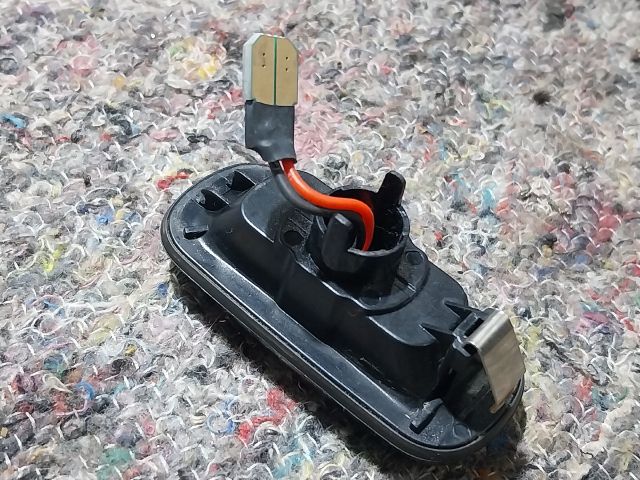 bontott AUDI A4 B6 Sárvédő Irányjelző (Pozíciófüggetlen)