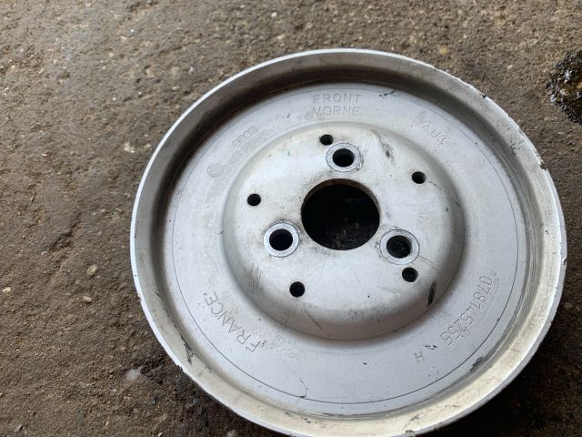 bontott AUDI A4 B6 Szervó Szivattyú Szíjtárcsa