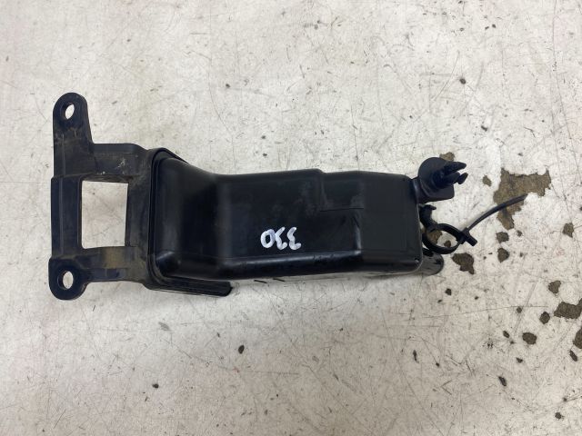 bontott AUDI A4 B6 Szervóolaj Tartály