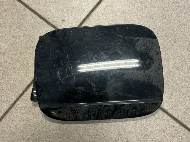 bontott AUDI A4 B6 Tankajtó