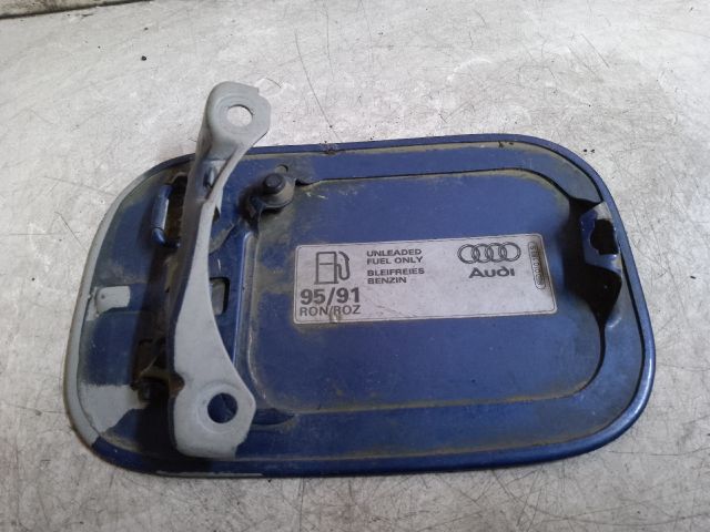 bontott AUDI A4 B6 Tankajtó