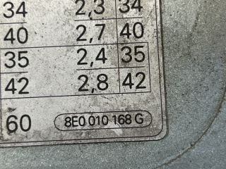 bontott AUDI A4 B6 Tankajtó