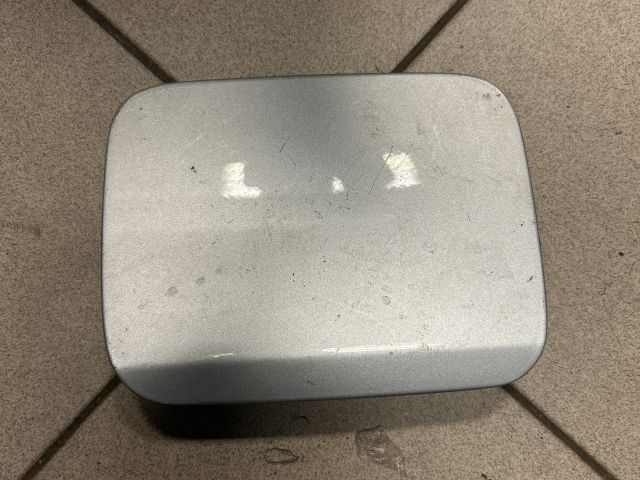 bontott AUDI A4 B6 Tankajtó