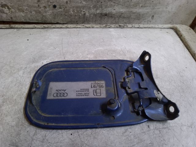 bontott AUDI A4 B6 Tankajtó