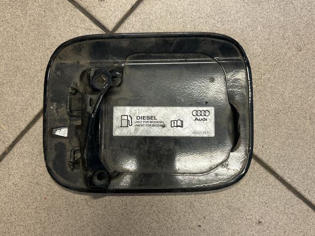 bontott AUDI A4 B6 Tankajtó