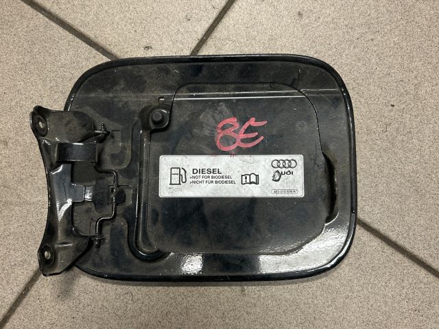 bontott AUDI A4 B6 Tankajtó