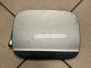 bontott AUDI A4 B6 Tankajtó