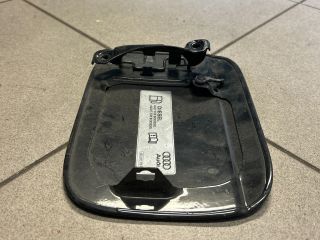 bontott AUDI A4 B6 Tankajtó