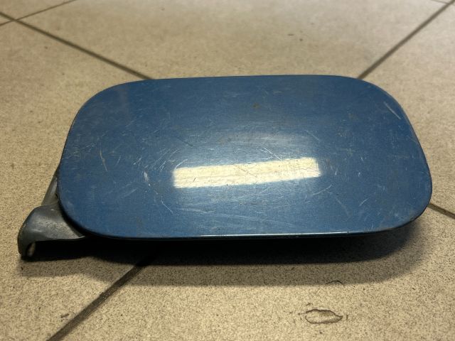 bontott AUDI A4 B6 Tankajtó