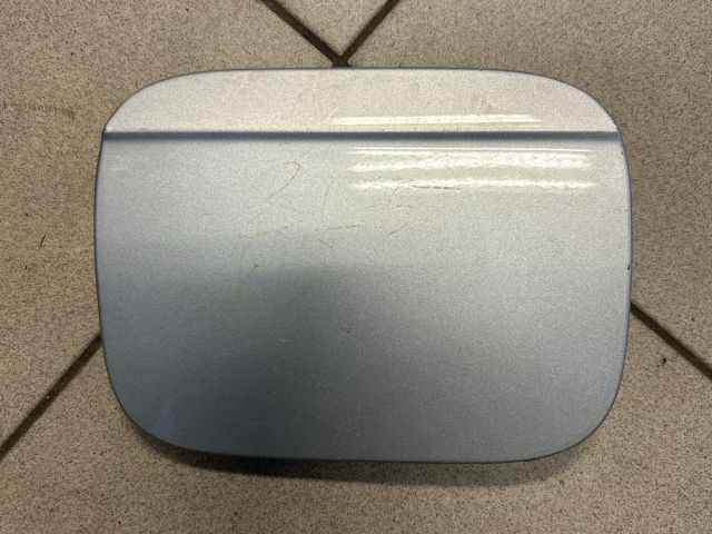 bontott AUDI A4 B6 Tankajtó