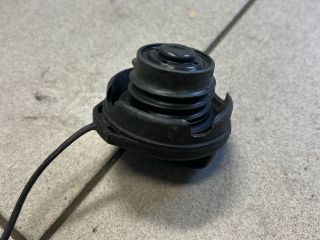 bontott AUDI A4 B6 Tankajtó