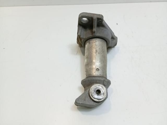 bontott AUDI A4 B6 Tartó Bak