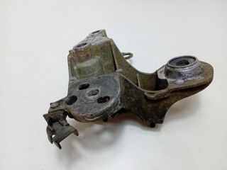 bontott AUDI A4 B6 Tartó Bak