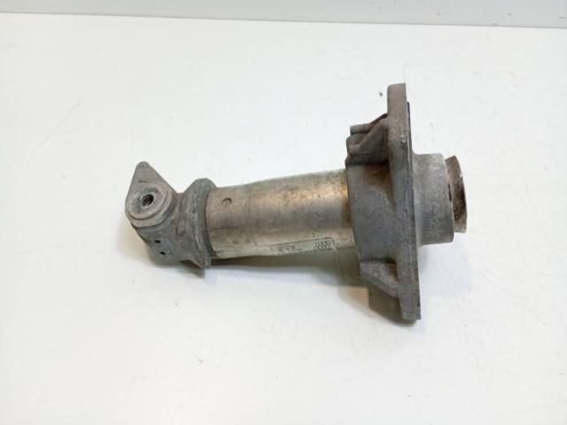 bontott AUDI A4 B6 Tartó Bak