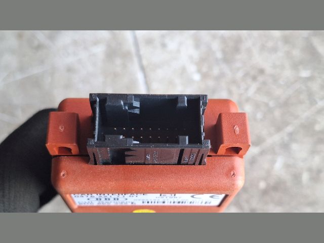 bontott AUDI A4 B6 Telefon Elektronika