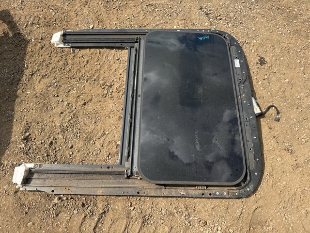 bontott AUDI A4 B6 Tetőablak