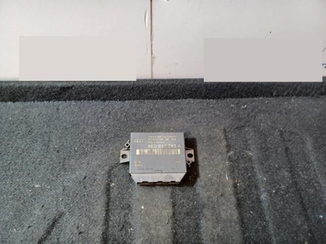 bontott AUDI A4 B6 Tolatóradar Elektronika