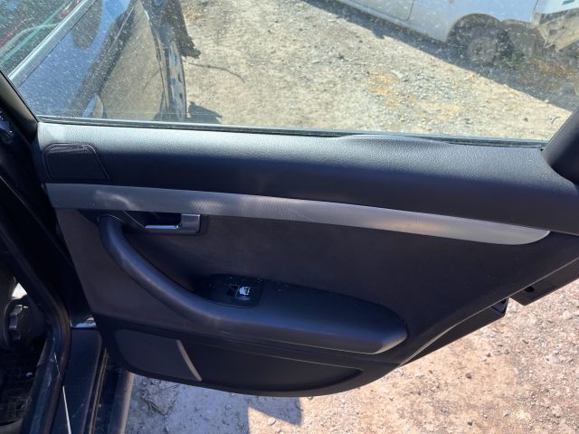 bontott AUDI A4 B6 Ülés Szett