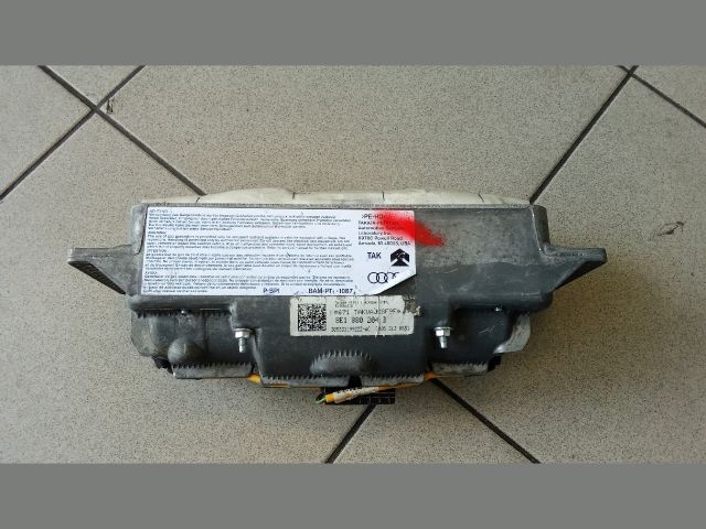 bontott AUDI A4 B6 Utasoldali Légzsák