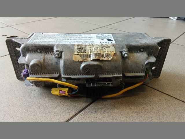 bontott AUDI A4 B6 Utasoldali Légzsák