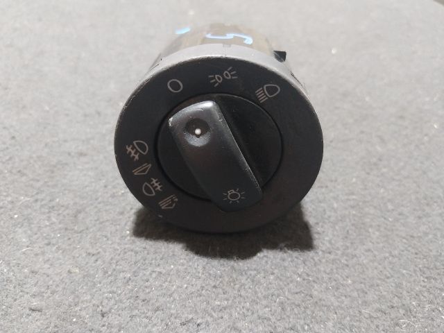 bontott AUDI A4 B6 Világítás Kapcsoló