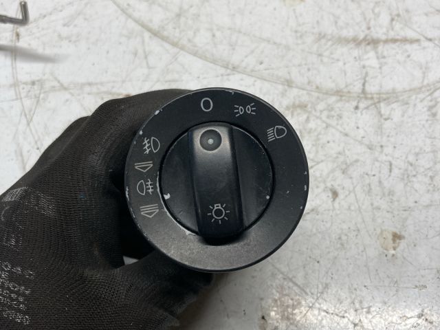 bontott AUDI A4 B6 Világítás Kapcsoló