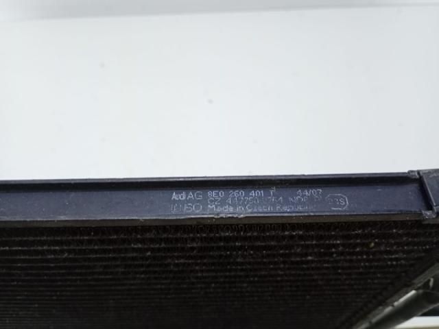 bontott AUDI A4 B6 Vízhűtő Radiátor Tartó