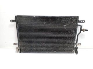 bontott AUDI A4 B6 Vízhűtő Radiátor Tartó