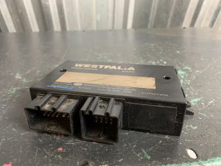 bontott AUDI A4 B6 Vonóhorog Elektronika