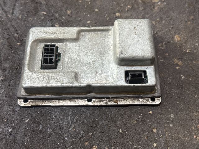 bontott AUDI A4 B6 Xenon Trafó