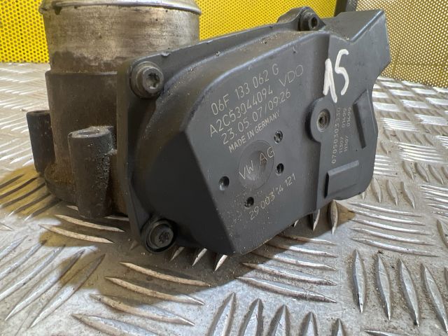 bontott AUDI A4 B7 Fojtószelep (Elektromos)