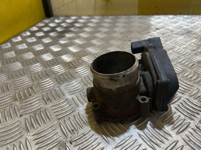 bontott AUDI A4 B7 Fojtószelep (Elektromos)