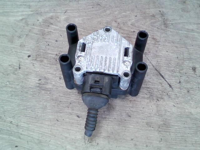 bontott AUDI A4 B7 Gyújtótrafó