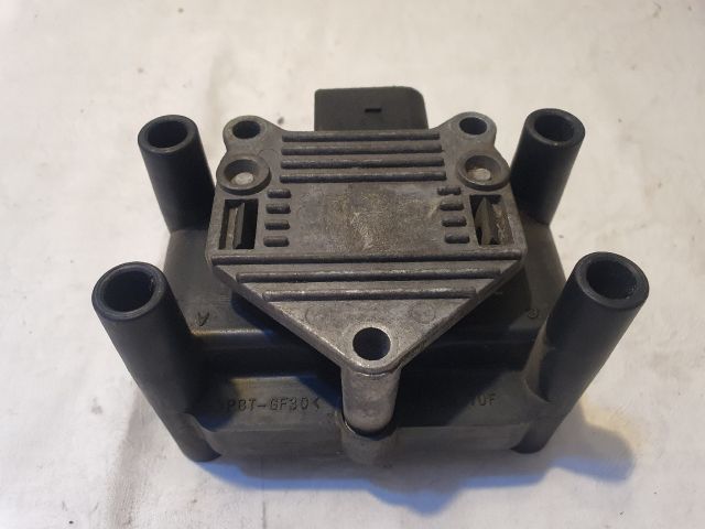 bontott AUDI A4 B7 Gyújtótrafó