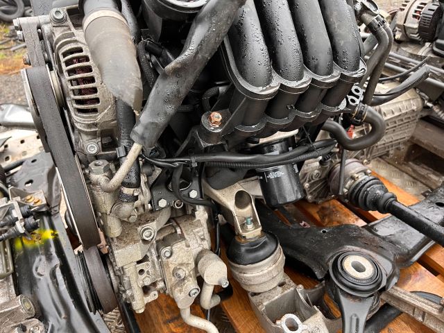 bontott AUDI A4 B7 Önindító