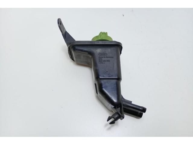 bontott AUDI A4 B7 Szervóolaj Tartály