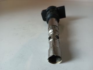 bontott AUDI A4 B7 Gyújtótrafó