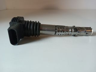 bontott AUDI A4 B7 Gyújtótrafó