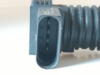 bontott AUDI A4 B7 Gyújtótrafó