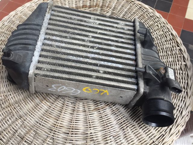 bontott AUDI A4 B7 Intercooler
