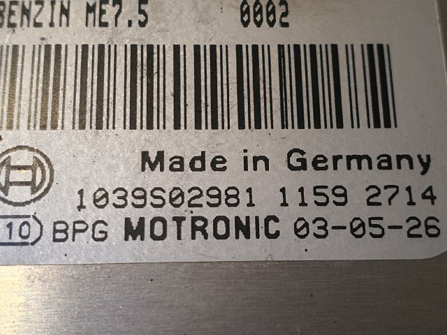 bontott AUDI A4 B7 Motorvezérlő