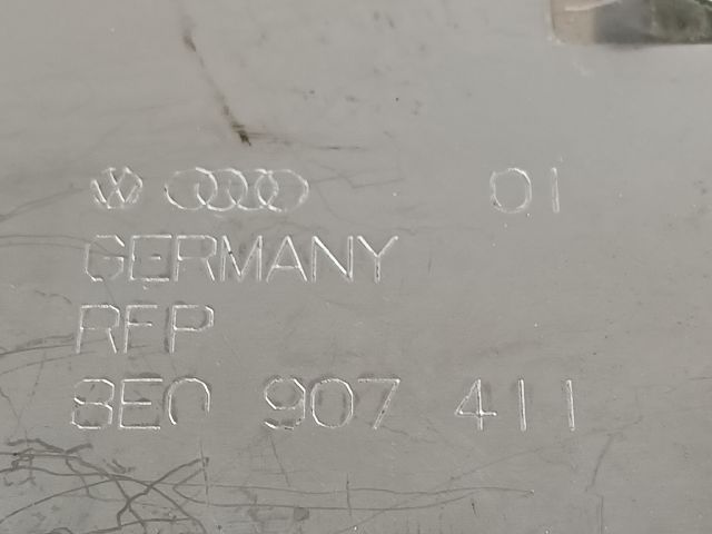 bontott AUDI A4 B7 Motorvezérlő