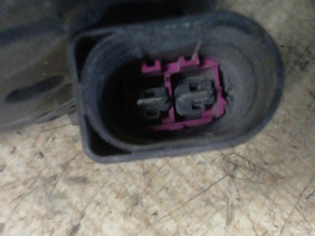 bontott AUDI A4 B7 Szekunder Levegő Szivattyú