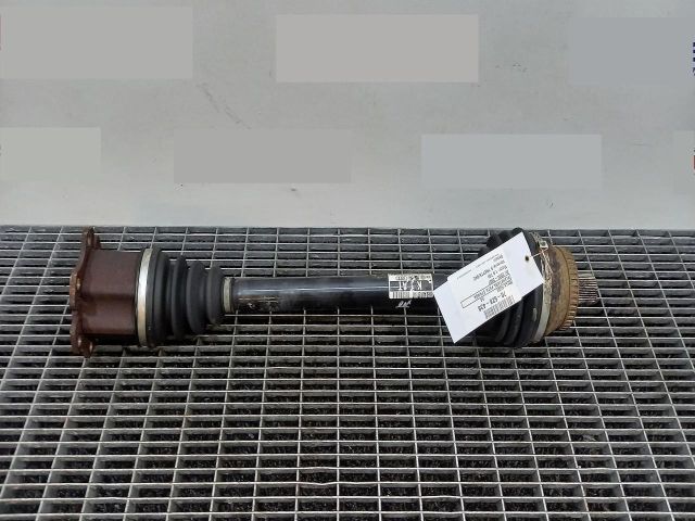 bontott AUDI A4 B7 Bal Féltengely