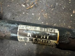 bontott AUDI A4 B7 Bal Féltengely