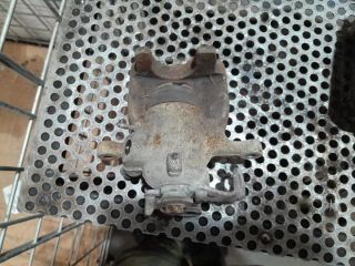 bontott AUDI A4 B7 Bal hátsó Féknyereg Munkahengerrel