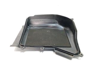 bontott AUDI A4 B7 Biztosítéktábla Fedél