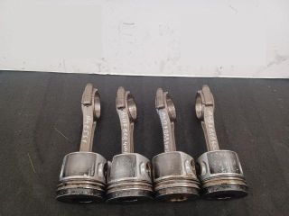 bontott AUDI A4 B7 Dugattyú